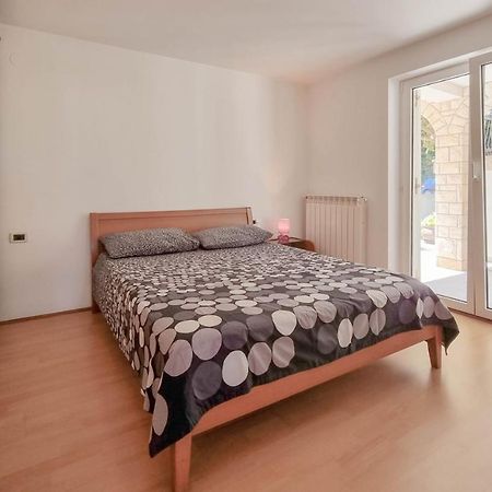 Appartement Ena à Novigrad Istria Extérieur photo