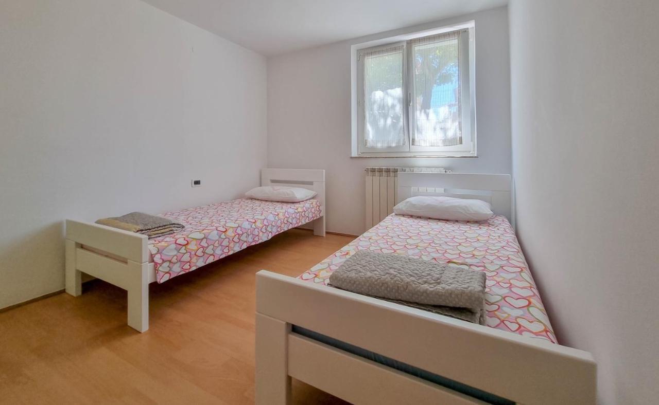 Appartement Ena à Novigrad Istria Extérieur photo